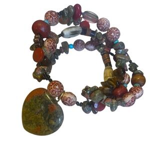 Southwestern Style Worry Stone Heart Bracelet Handcrafted 4 Layers Stretch Wire
